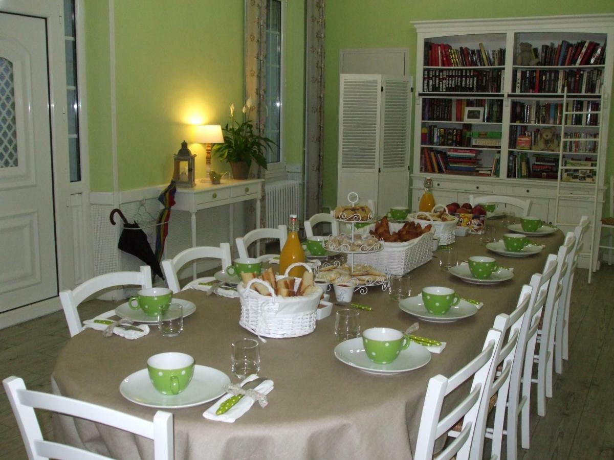 Le Manoir De Sanilhac Bed & Breakfast Notre-Dame-de-Sanilhac Ngoại thất bức ảnh